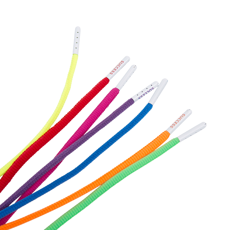 Atacadores com agletas